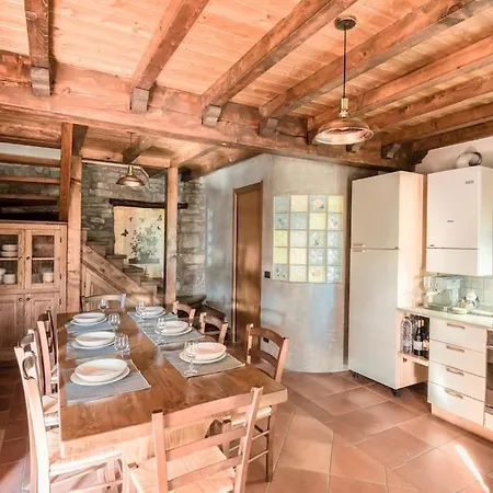 Abissinia, Gioiello Nel Bosco *