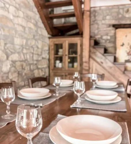 Abissinia, Gioiello Nel Bosco