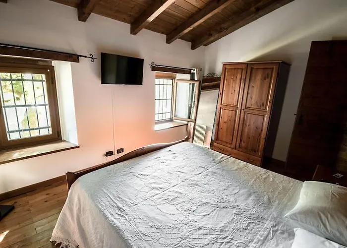 Ferienhaus Abissinia, Gioiello Nel Bosco Poiano (Reggio Emilia)